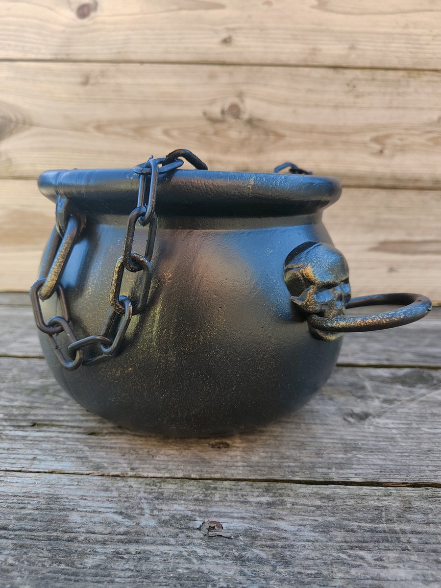 Totally Halloween | Heksenketel | Cauldron | Halloweendecoratie | 20 x 15 cm